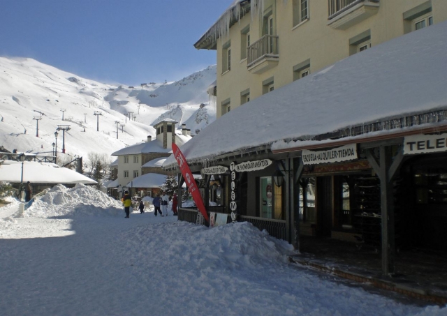  Installations de l'école de ski 